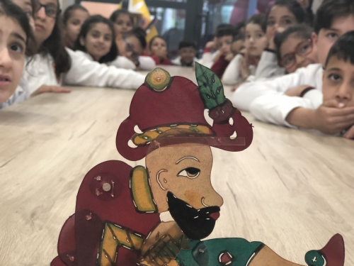 Gaziantep'in Çocuk Kütüphanelerinde Karagöz ve Hacivat Oyunları Sergilendi. ( 17 Nisan 2019 )